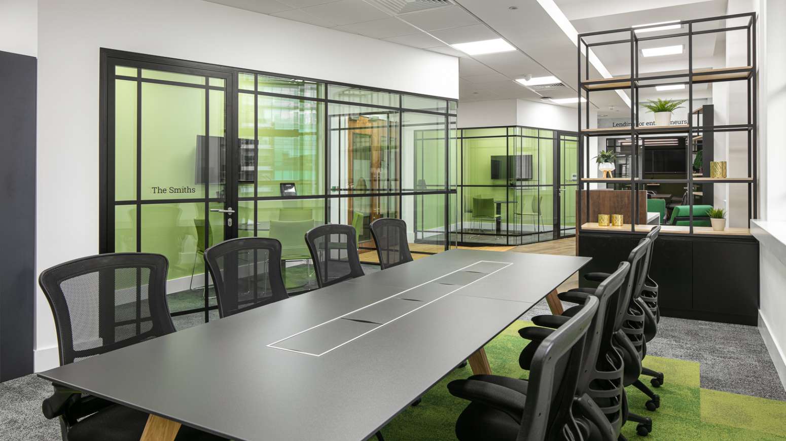 agile desking area to accommodate nomadic workforce