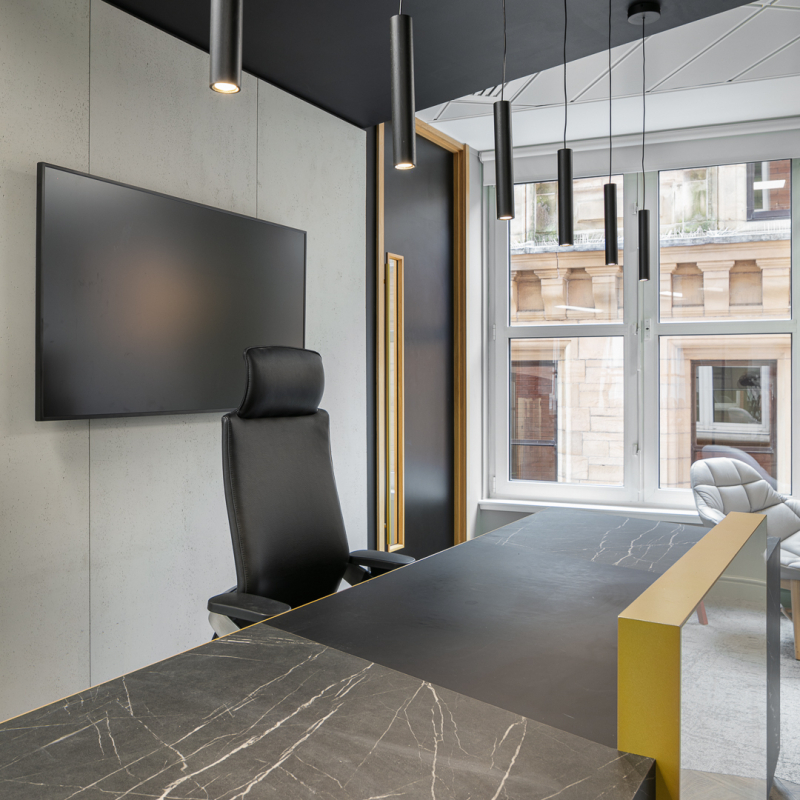 desk lights and chair